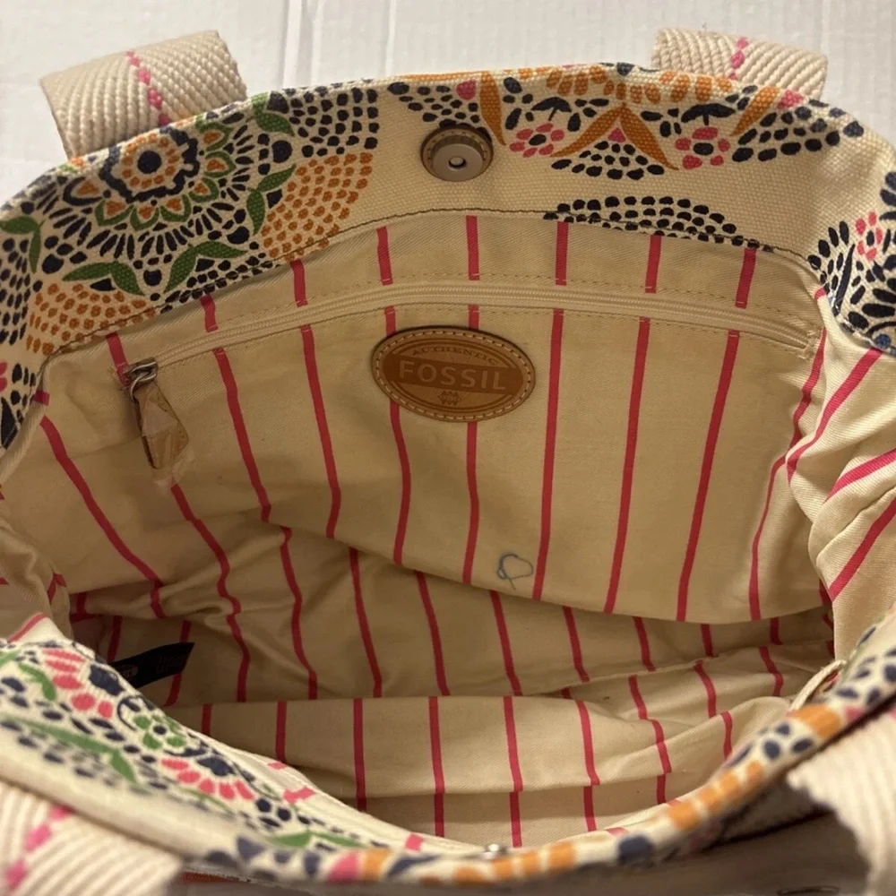 Fossil Multicolor Tote with Orange‎ Accents - Picture 3 of 6
